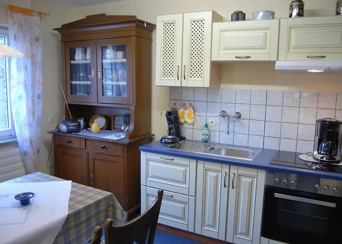 Hermann, 35522 * Uplengen